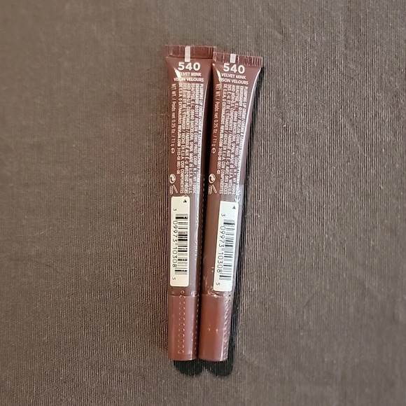 (2) Revlon Kiss Plumping Lip Creme-540 Velvet Mink - Picture 2 of 2